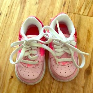Pink Nike baby shoes sz 3